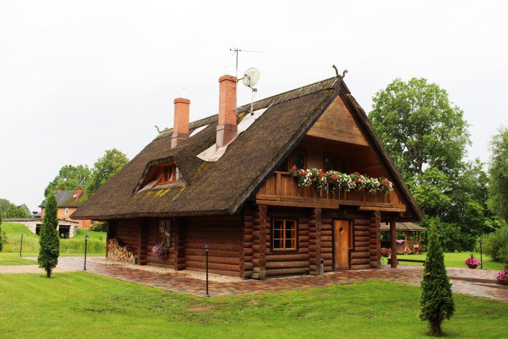 Viesu Nams Barzi Hotel Tinuzi Exterior photo